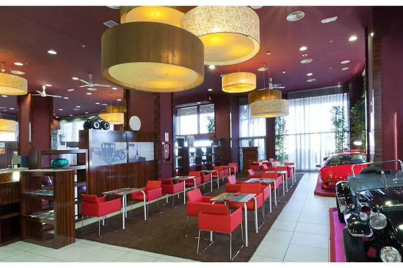 Hotel Dome Madrid 4*,